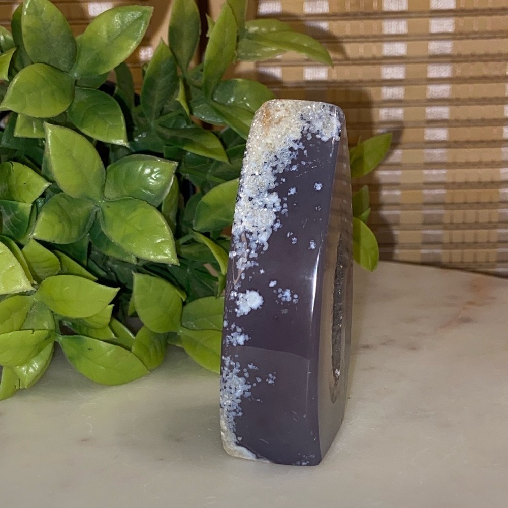 Gray Agate Geode Crystal - Picture 3 of 11
